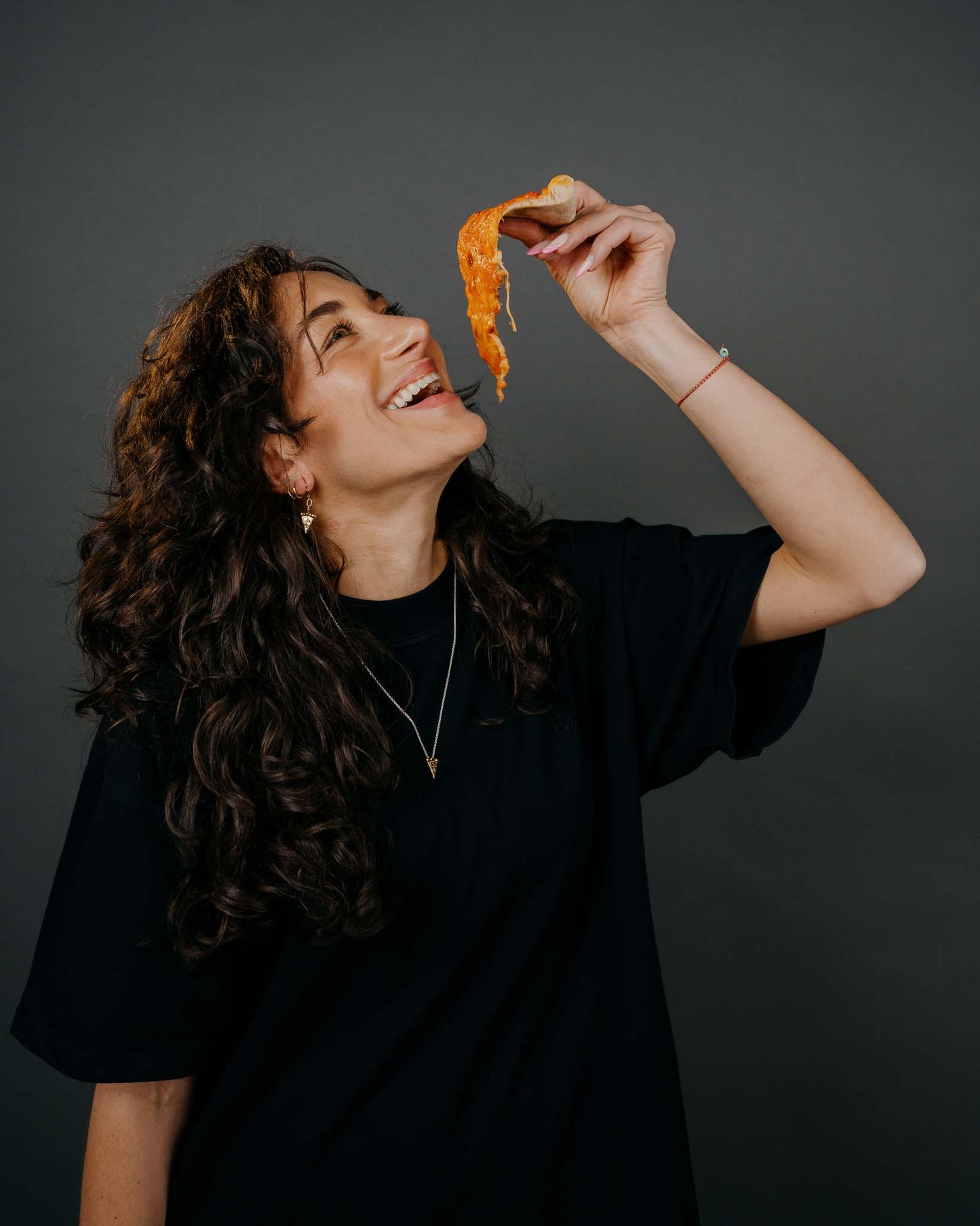 PIZZA NECKLACE BITES by Elero