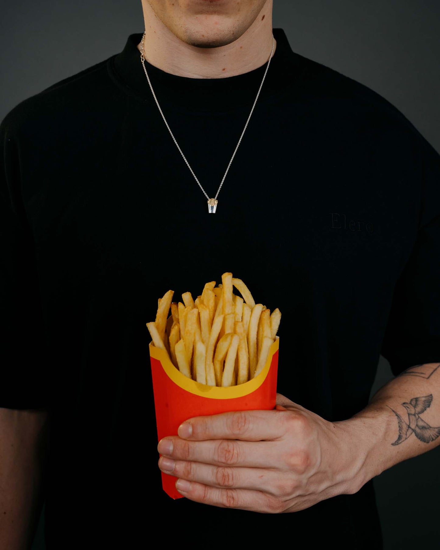FRIES NECKLACE BITES by Elero