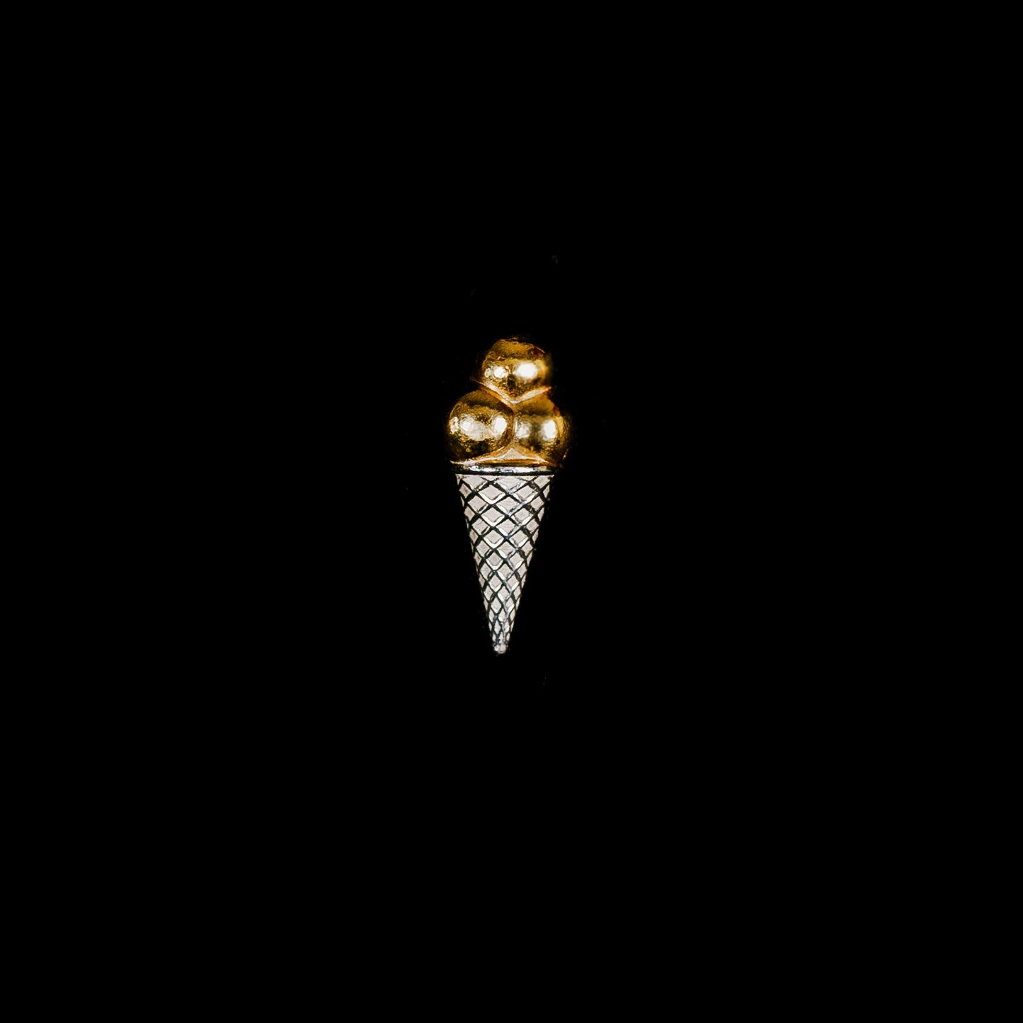 GELATO NECKLACE BITES by Elero