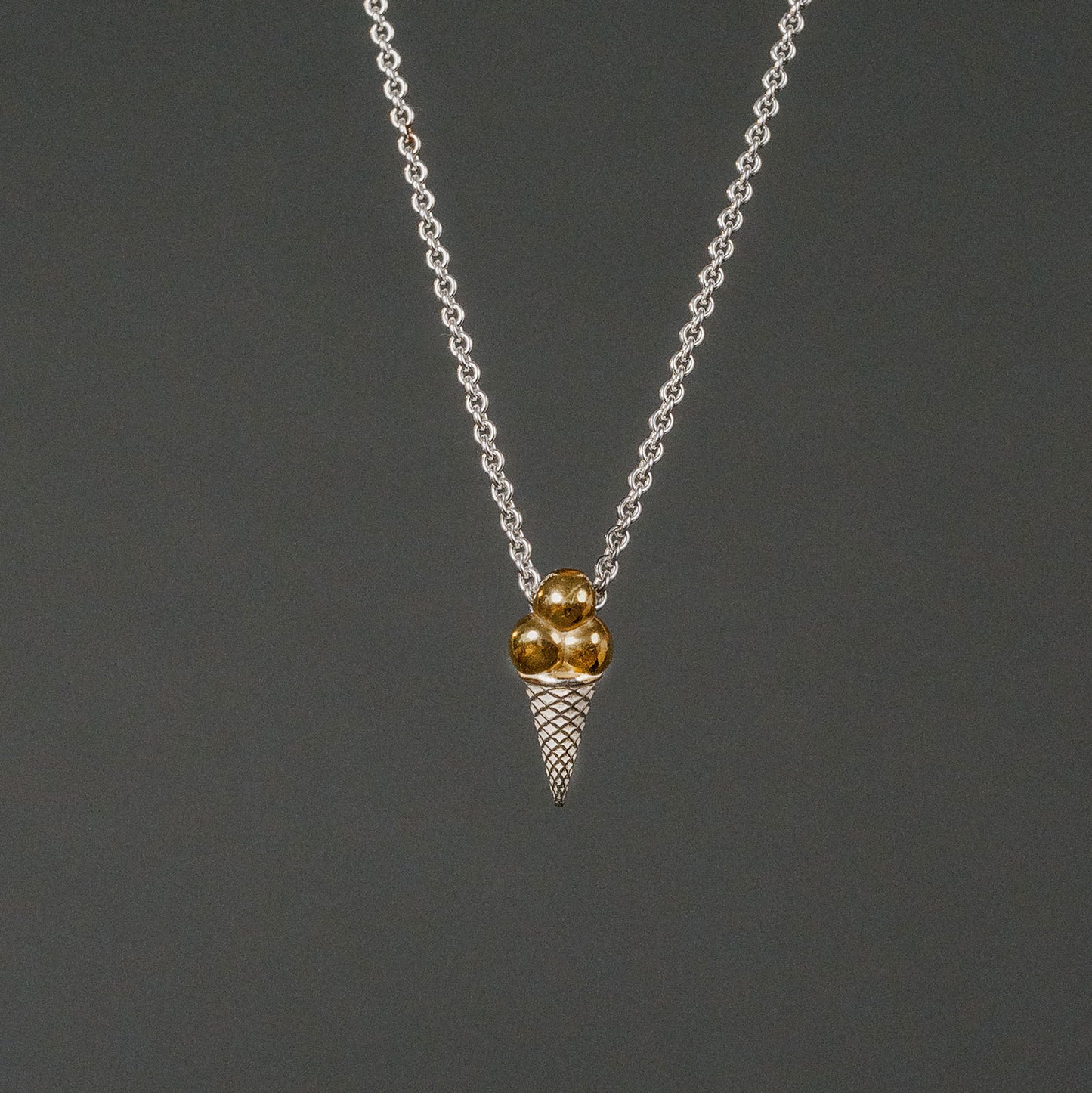 GELATO NECKLACE BITES by Elero